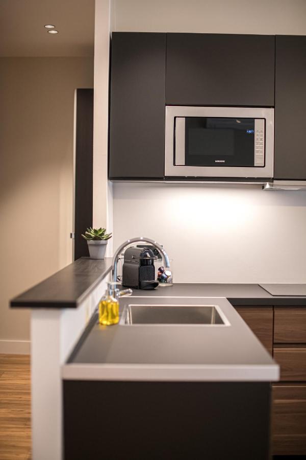 Monaco 1 Bedroom *